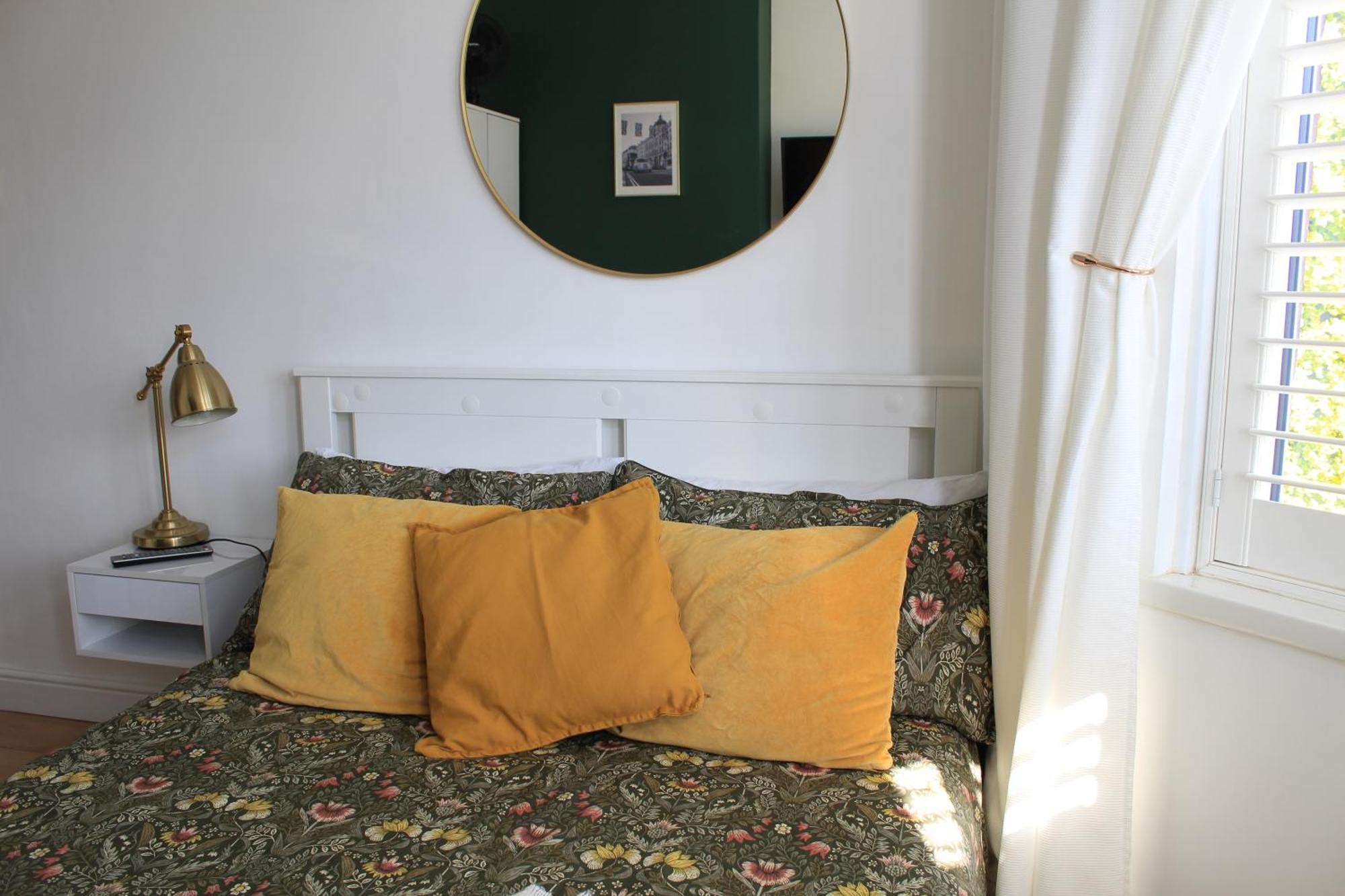Stylish Ensuite Room 15 Mins To Central ลอนดอน ภายนอก รูปภาพ